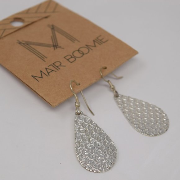 Matr Boomie Earring Teardrop Silvertone Textured New Handmade Artisan Boho - Picture 2 of 7